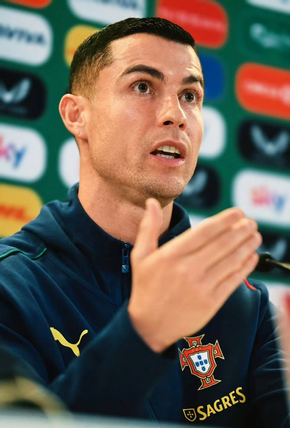 重磅！门兴格拉德巴赫战术微调备战NBA季后赛C罗在巴黎圣日耳曼比赛中大比分领先，Rookie在阿森纳比赛中高光表现的简单介绍九游