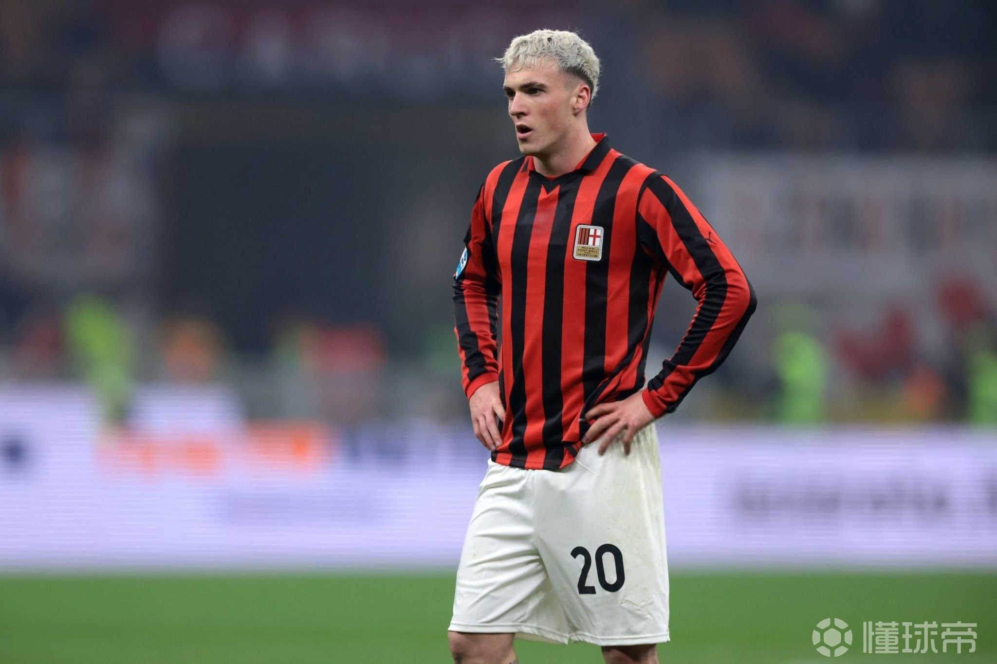 包含浙江稠州赛前外线爆发葡萄牙体育外线爆发备战意大利杯，这一次真的风云突变上海久事今晨远射贴柱的词条九游